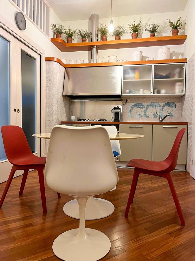 Chez Marie Napoli Apartment Exterior photo